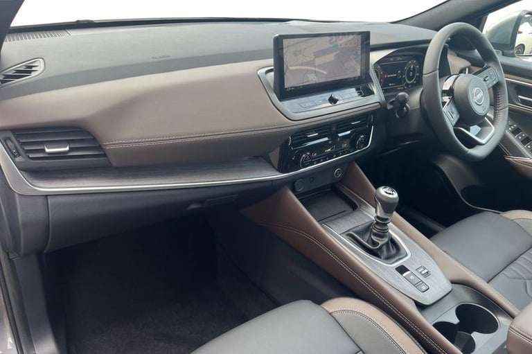 2025 Nissan Qashqai 1.3 DiG-T MH Tekna 5dr Manual Hatchback Petrol Manual