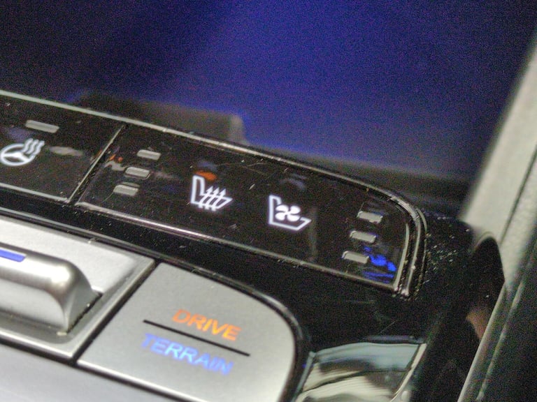 2022 Hyundai TUCSON 1.6 TGDi Plug-in Hybrid Ultimate 5dr 4WD Auto ESTATE PETROL/ELECTRIC Automatic