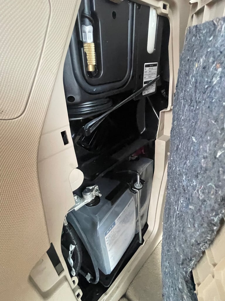 2012 Toyota Estima E-Four MPV Hybrid Electric Automatic