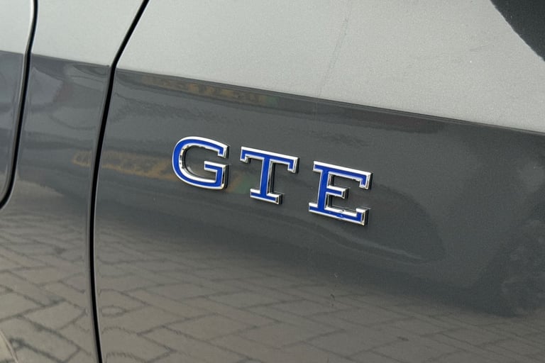 2025 Volkswagen Golf 1.5 TSI 272 GTE eHybrid 5dr DSG **PAN ROOF, HEADS UP** Hatchback PETROL/ELEC...