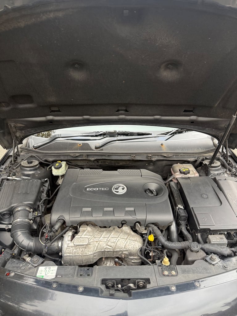 Vauxhall, INSIGNIA, Estate, 2011, Manual, 1956 (cc), 5 doors