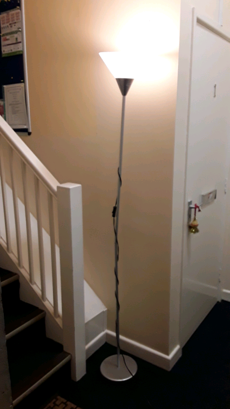 Light stand with Low Energy