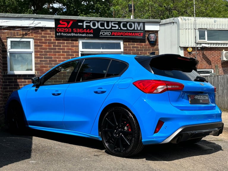 2021 Ford Focus 2.3T EcoBoost ST EDITION. 1 OWNER  ONLY 7 000 MILES  FULL FORD