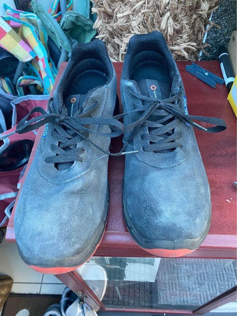 Used safety shoes for cheap sale