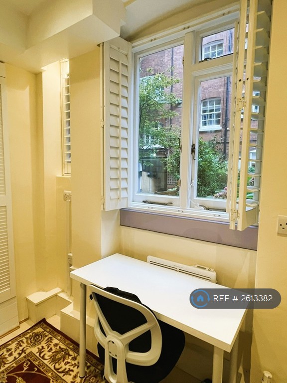 image for 3 bedroom flat in Sandwich Street, London, WC1H (3 bed) (#2613382)