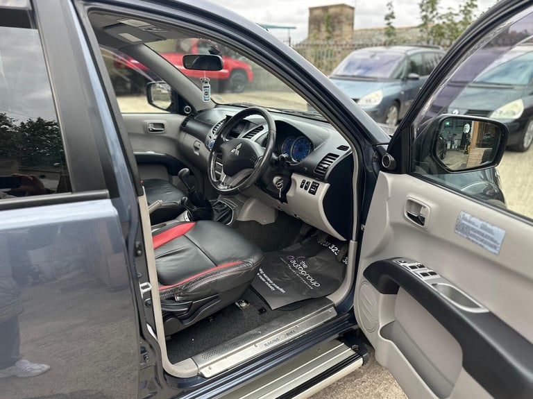 2010 Mitsubishi L200 Double Cab DI-D Raging Bull 4WD 134Bhp PICK UP Diesel Manual