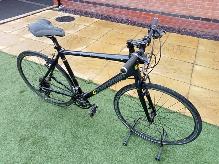 Boardman Aluminium Hybrid Bike.