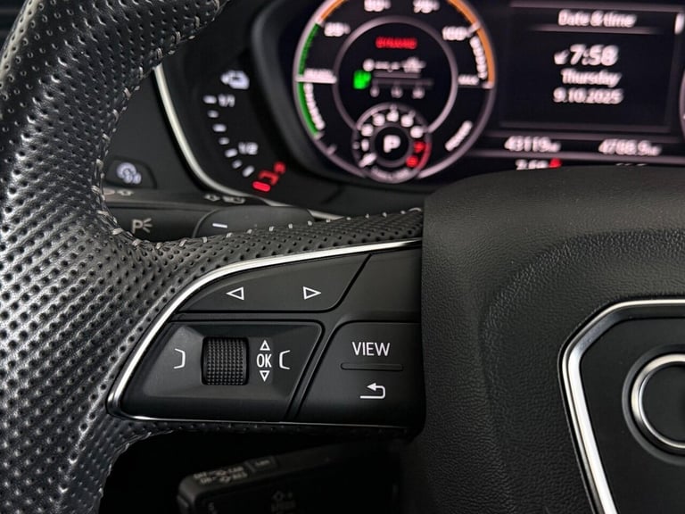 2019 Audi Q5 2.0 TFSIe 55 S line Competition S Tronic quattro Euro 6 (s/s) 5dr 14.1kWh ESTATE PET...