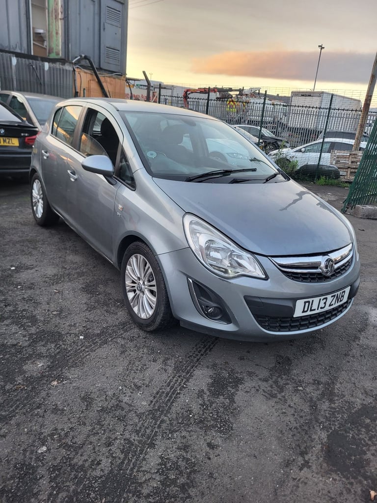 image for Vauxhall, CORSA, Hatchback, 2013, Manual, 1398 (cc), 5 doors