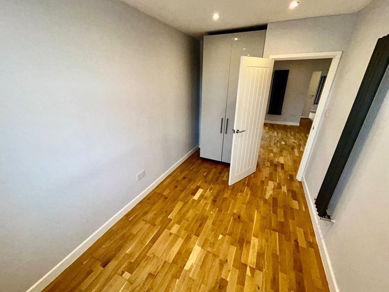 R2SA Modern 1 Bed Flat in Thornton Heath CR7