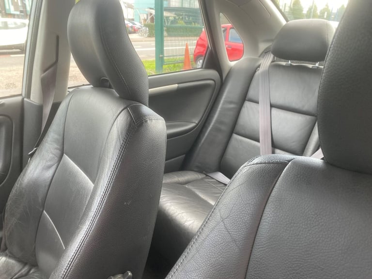 2004 Volvo S40 1.8 Sport 4dr Auto [122bhp] SALOON PETROL Automatic