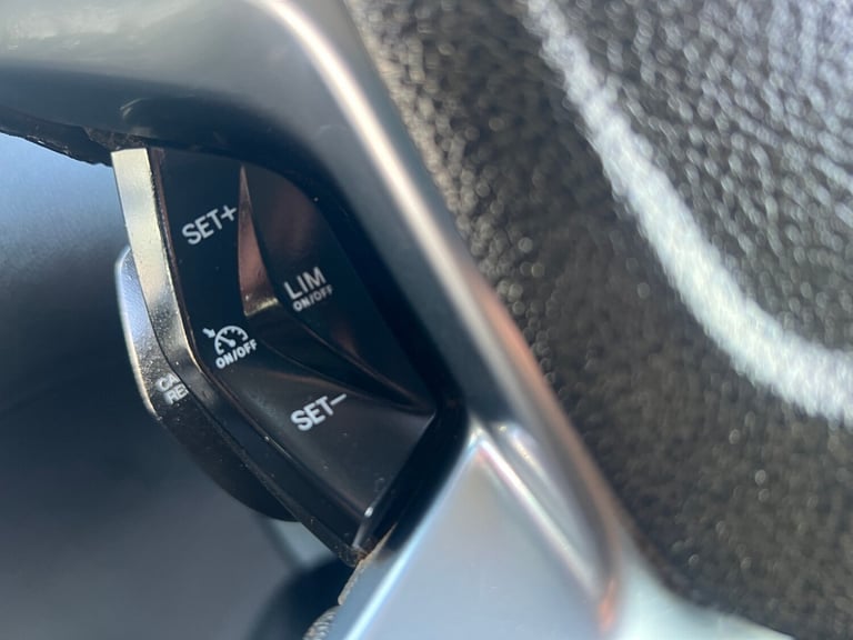 2017 Ford Transit Custom 2.0 TDCi 130ps High Roof Kombi Trend Van MPV Diesel Manual