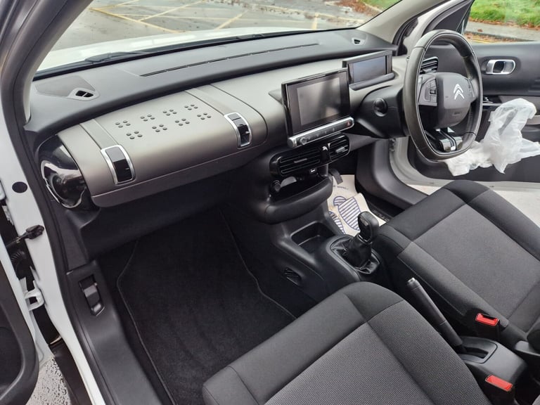 2018 Citroen C4 Cactus 1.2 PureTech [82] Feel 5dr HATCHBACK Petrol Manual