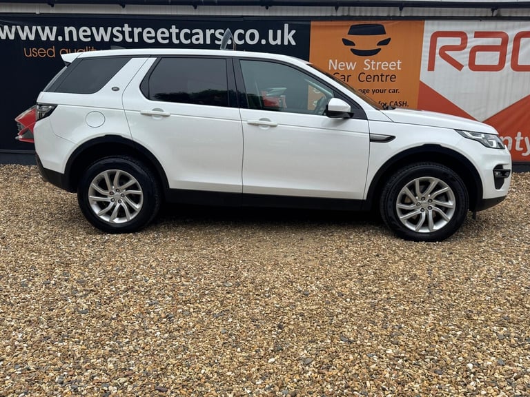 2017 Land Rover Discovery Sport 2.0 TD4 SE Tech 4WD Euro 6 (s/s) 5dr ESTATE Diesel Manual