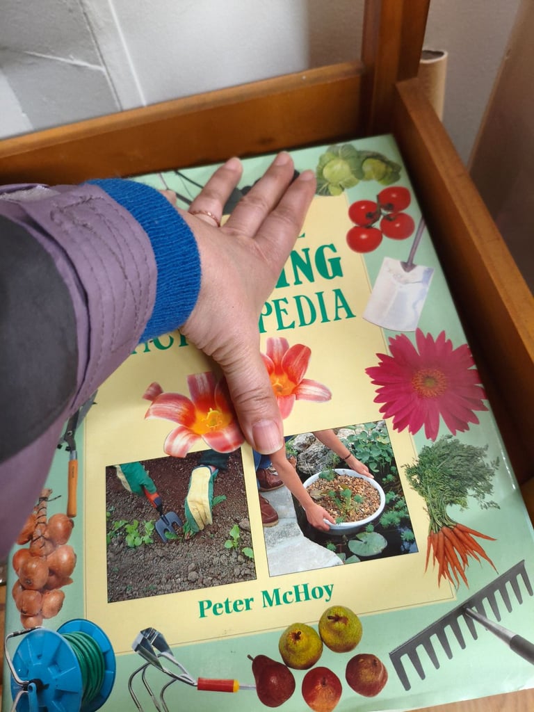 Gardening Encyclopedia book 