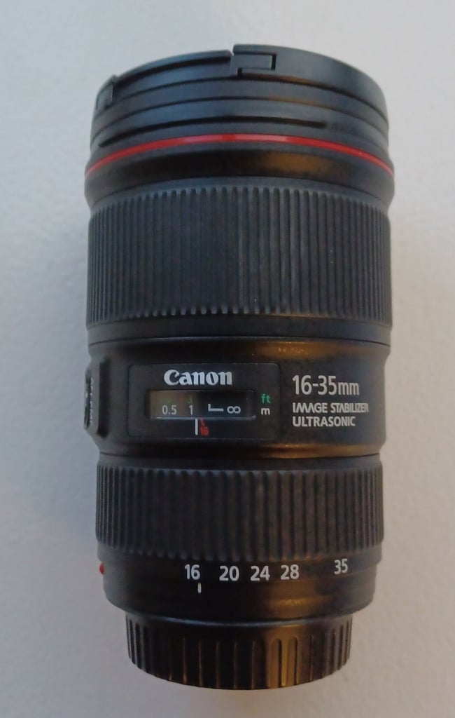 Canon EF 16-35mm F4 L IS USM Lens