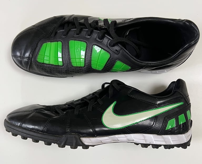 Nike Football Boots + Sheen Pads + Socks. Size UK 10 | in Fulham, London |  Gumtree