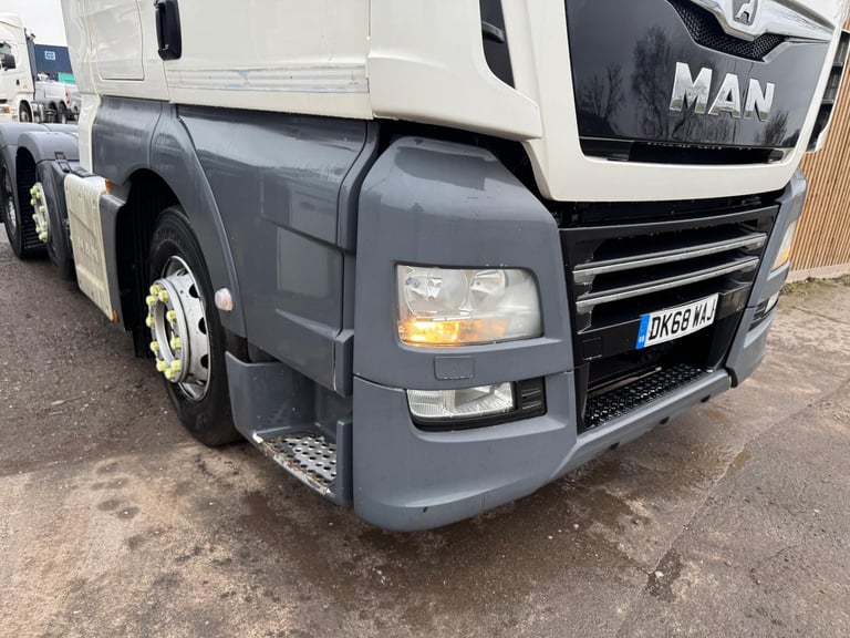 2018 MAN TGX26.500 6x2 Tractor Unit