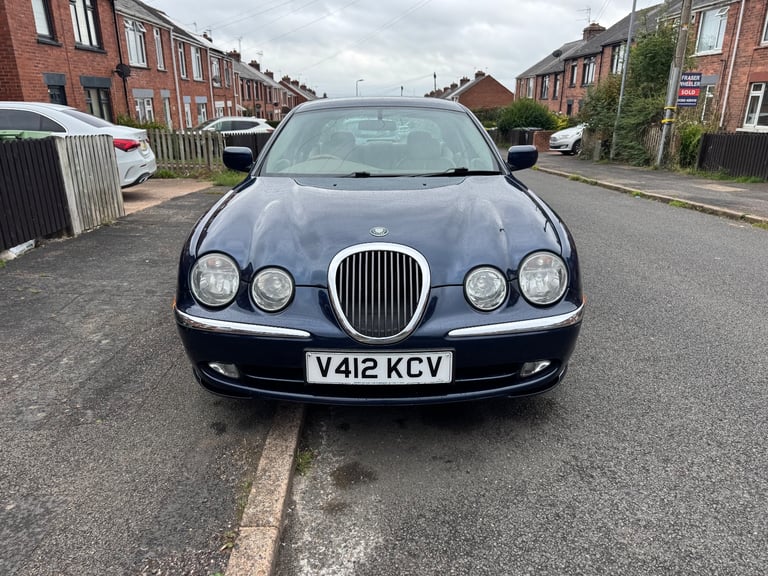 Jaguar S-Type 4.0 v8