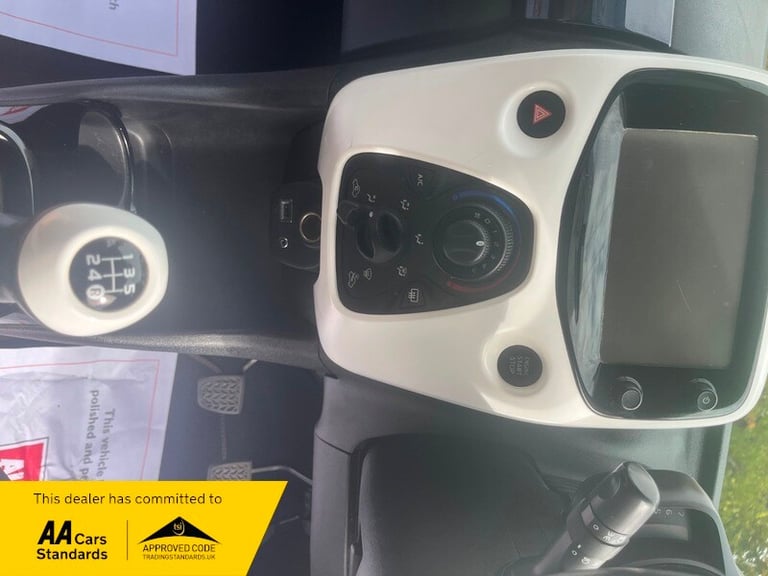 2018 Peugeot 108 1.2 PureTech Collection 5dr HATCHBACK PETROL Manual