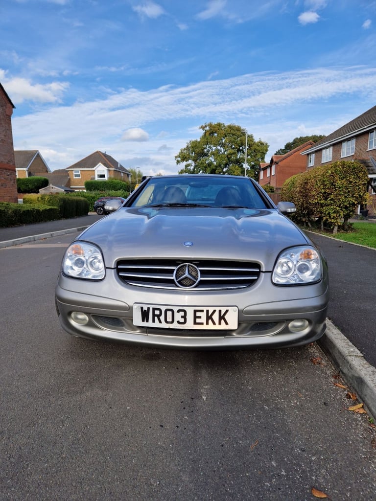 Mercedes SLK320