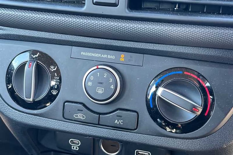 2024 Hyundai i10 1.0 [63] Advance 5dr [Nav] HATCHBACK PETROL Manual