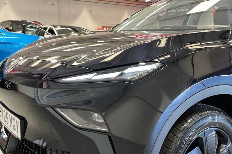 2025 MG MG S5 64kWh SE Long Range SUV 5dr Electric Auto (231 ps) SUV Electric Automatic