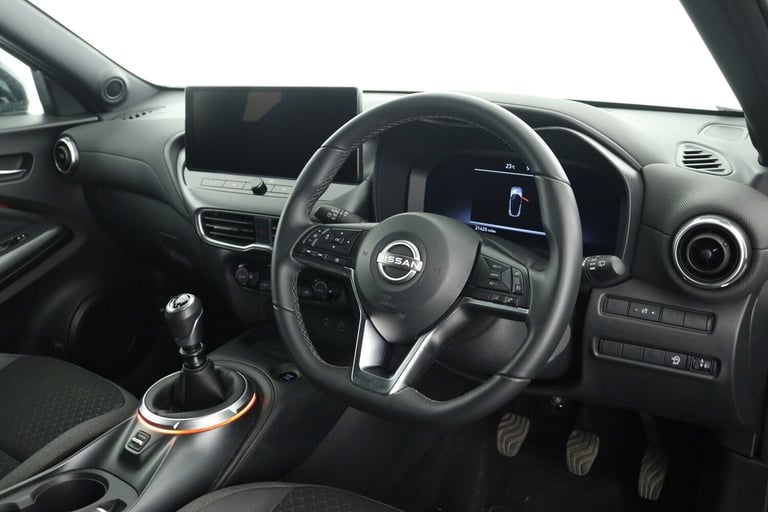 2024 Nissan Juke 1.0 DiG-T N-Connecta 5dr Hatchback Petrol Manual