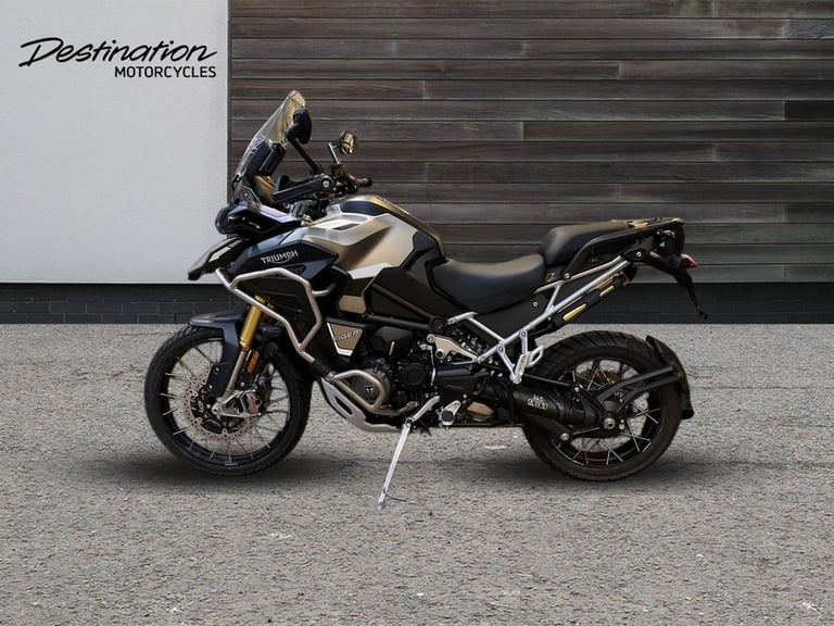 2025 Triumph Tiger 1200 RALLY EXPLORER PREMIUM COLOUR Petrol yellow 6 Speed