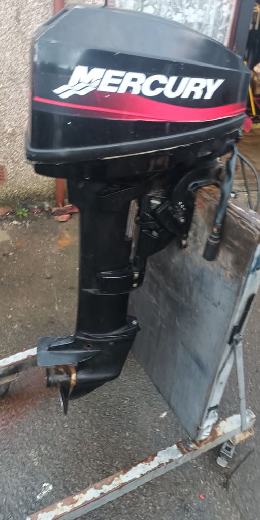 Mariner Mercury 15 hp outboard motors
