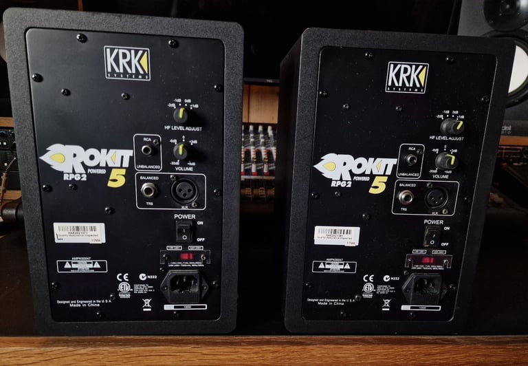 KRK Rokit 5 RPG2 Studio Monitor Speakers Pair + Speaker Stands