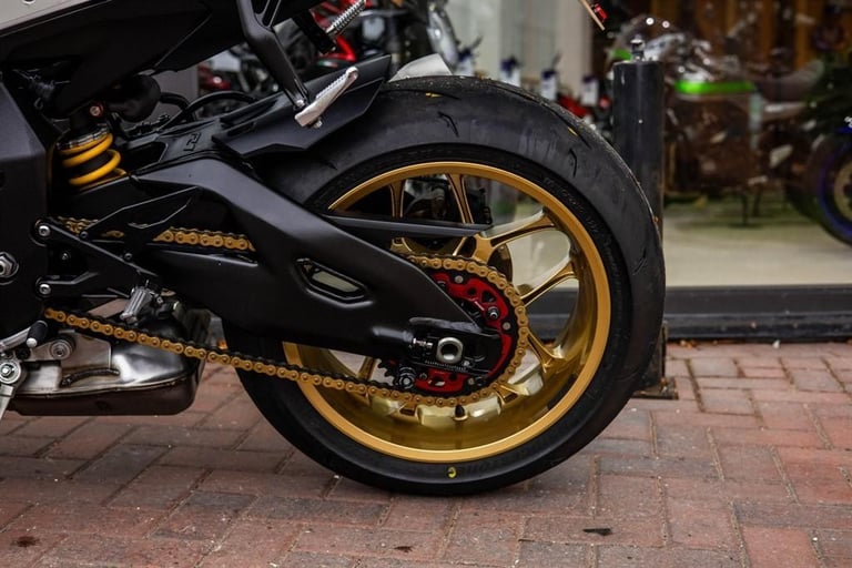 Yamaha R1 50TH ANNIVERSARY ! LOW MILES ! EXTRAS ! STUNNING