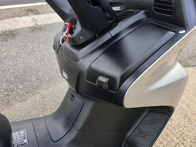 Honda FJS 600 Silver Wing 48 582cc