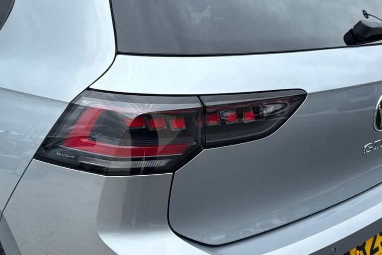 2025 Volkswagen Golf 1.5 TSI 272 GTE eHybrid 5dr DSG **HEADS UP DISPLAY + PAN ROOF** Hatchback PE...