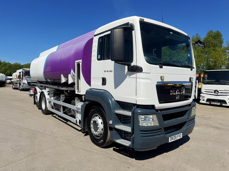 2009 MAN TGS 26 320 6X2 20,000 LITRE FUEL TANKER