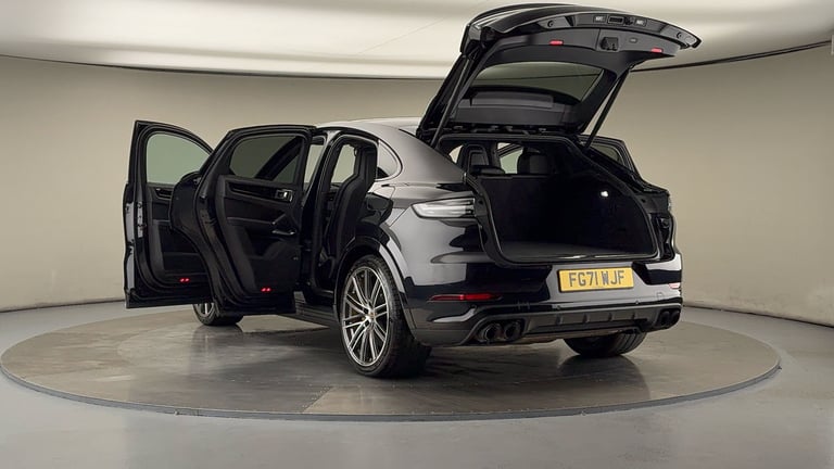 2021 Porsche Cayenne 4.0 V8 E-Hybrid 17.9kWh Turbo S Coupe 5dr Petrol Plug-in Hybrid TiptronicS C...