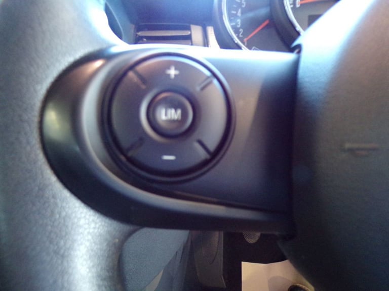  Mini Hatchback 1.5 Cooper Classic II 3dr Petrol