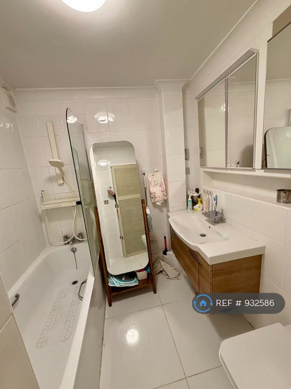 2 bedroom flat in Radley House, Oxford, OX2 (2 bed) (#932586)