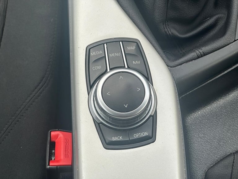 2018 BMW 1 Series 1.5 116d SE Business Euro 6 (s/s) 5dr HATCHBACK Diesel Manual