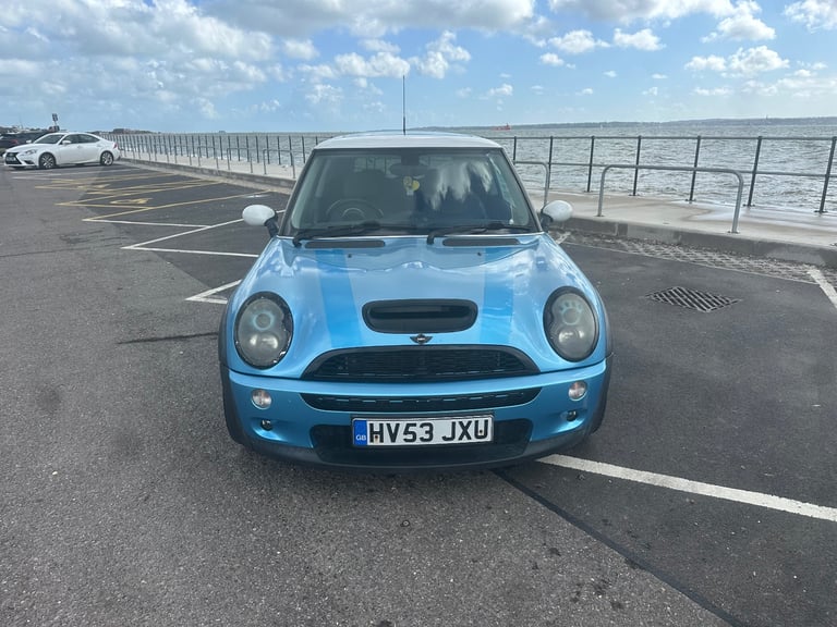 Mini COOPER S R53 1.6 supercharged NEW MOT 