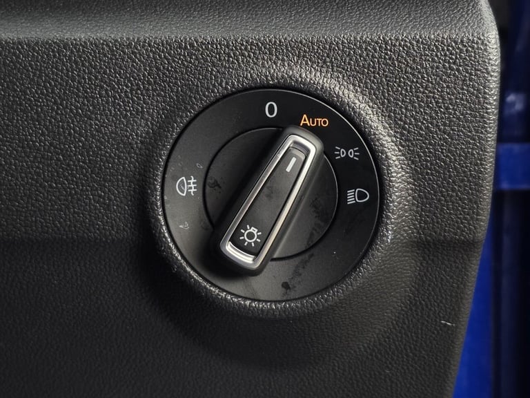 2019 Volkswagen T-Roc 2.0 TSI R SUV 5dr Petrol DSG 4Motion Euro 6 (s/s) (300 ps) HATCHBACK Petrol...