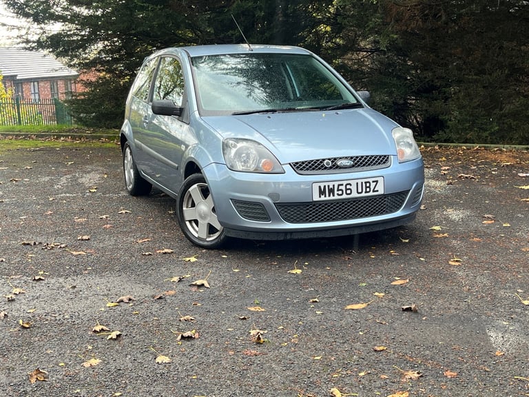 FORD FIESTA 1.2 ZETEC LOW MILES