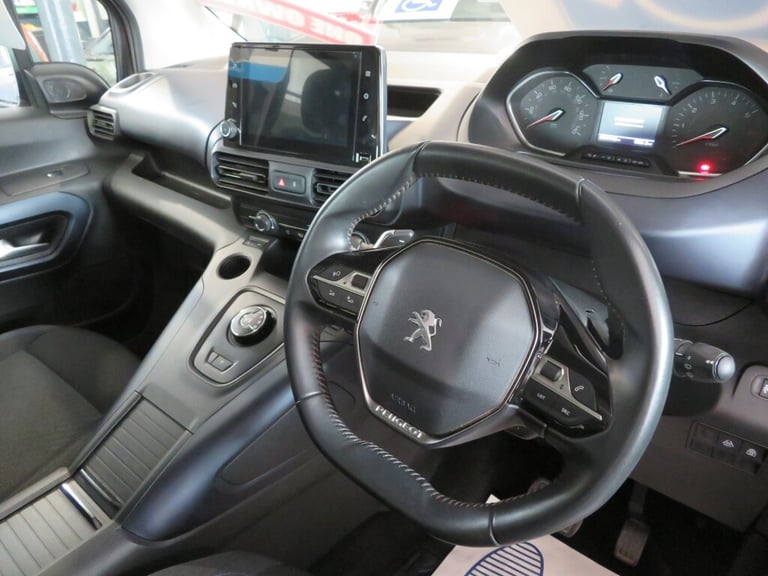 2023 Peugeot Rifter 1.5 HORIZON RE 5DR Automatic wheelchair car disabled MPV Diesel Automatic
