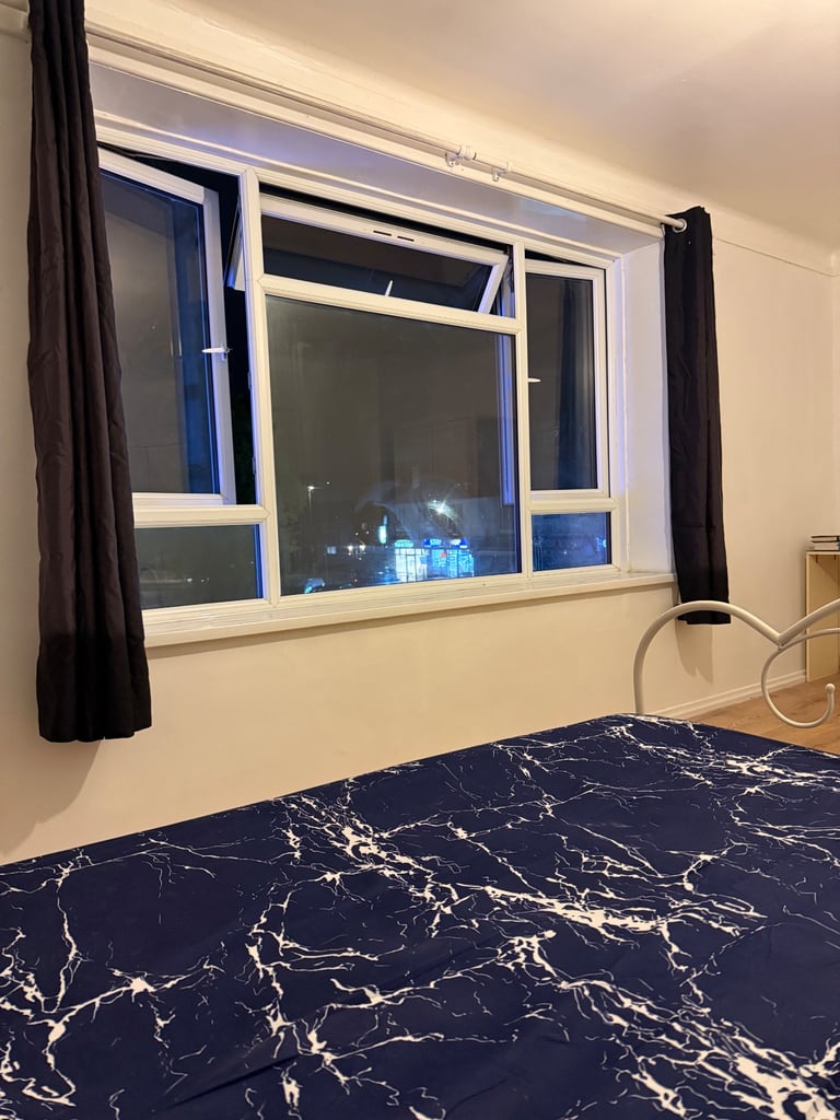 Double room for rent in Stanwell 