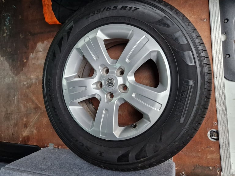 image for Vauxhall Antara wheel