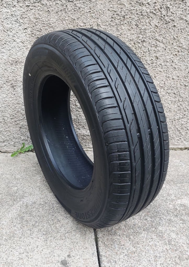 1 Bridgestone Turanza T001 205/65/16 95W Nearly New Tyre with 7mm Tread (£196 New)