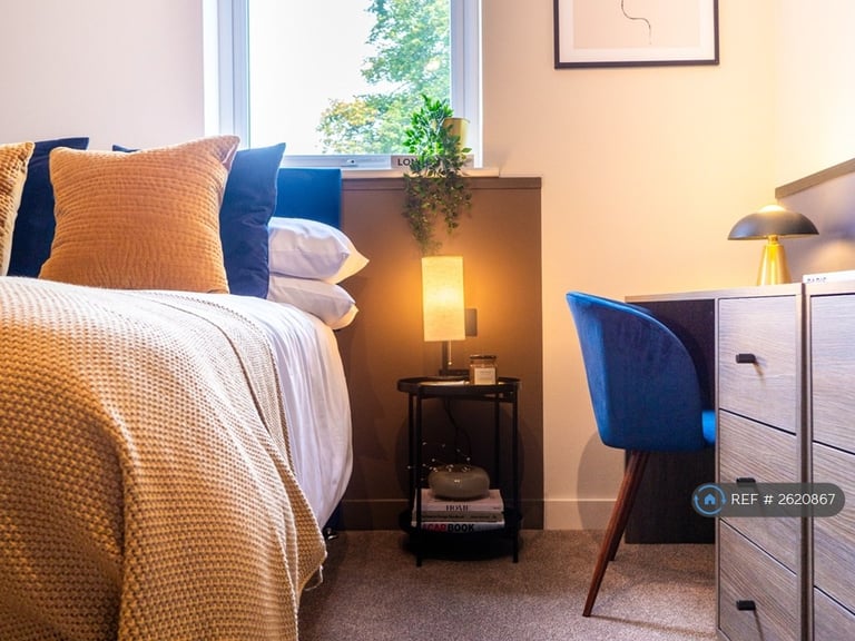 image for 1 bedroom in Ragstone Road, Slough, SL1 (#2620867)