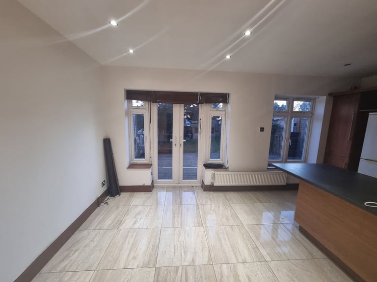 SPACIOUS 4-bedroom property is available in Elsmere Avenue, Mill Hill.