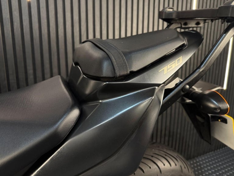 2016 Suzuki GSR750 750