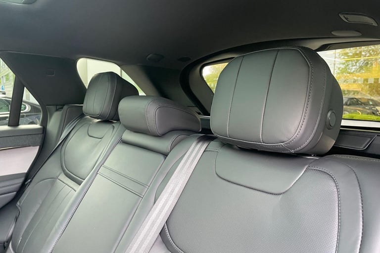 2025 Land Rover Range Rover Sport 3.0 D250 MHEV Edition SUV 5dr Diesel Auto 4WD Euro 6 (s/s) (250...